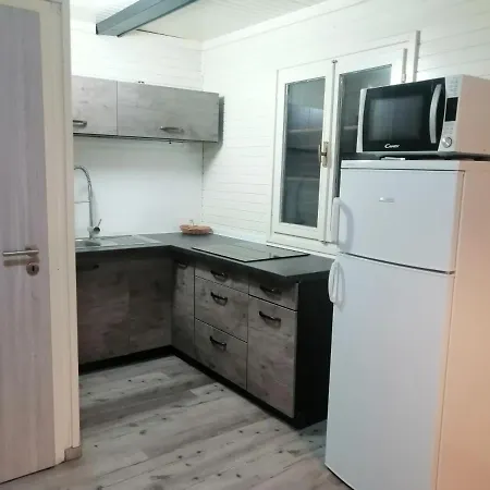 בית נופש Pocitniska Hisica Patrik Terme Catez Mostec