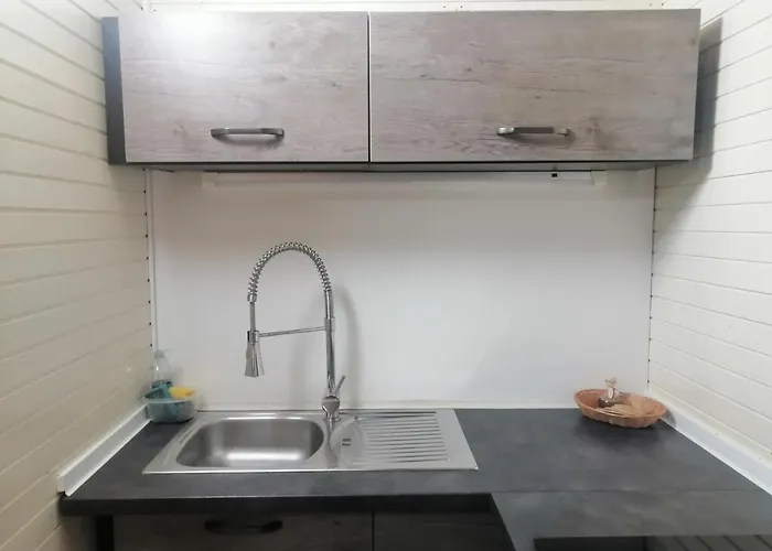 Pocitniska Hisica Patrik Terme Catez بيت للعطل *